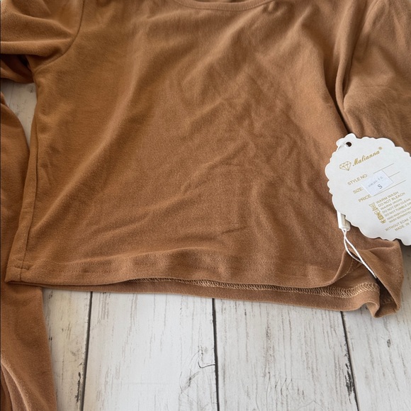 Women's Tan Long Sleeve Top - Picture 4 of 5